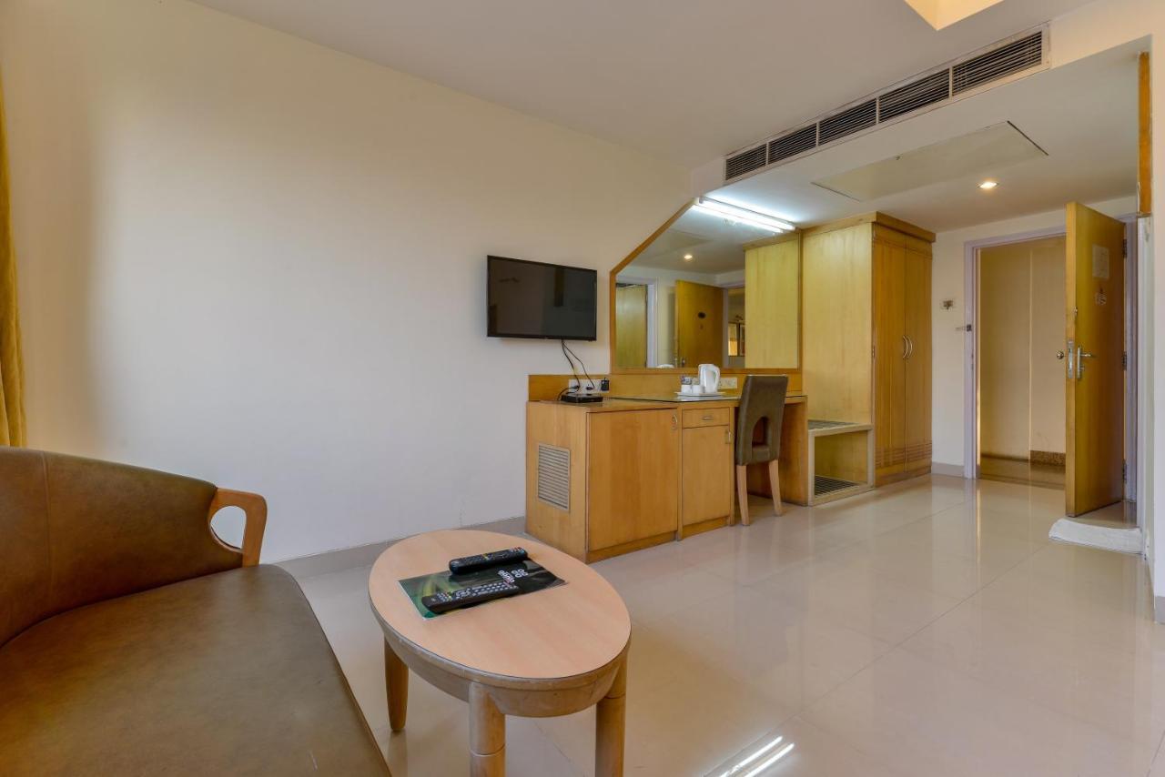 Hotel Ajanta Mumbai Ngoại thất bức ảnh