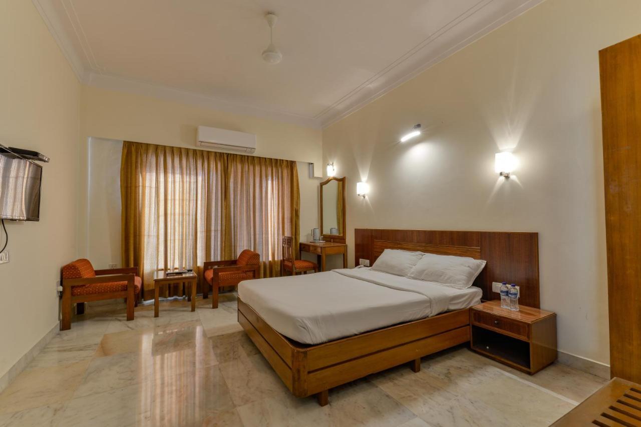 Hotel Ajanta Mumbai Ngoại thất bức ảnh
